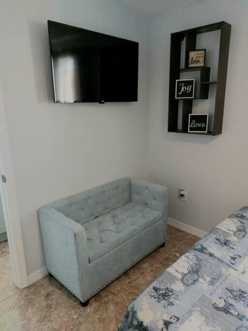 The Torres' Loft West Tampa Midtown Raymond James Stadium Екстериор снимка